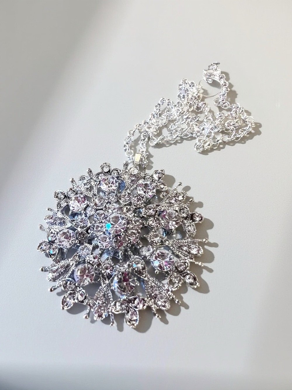 Vintage Costume Crystal Floral Burst Pendant Necklace - Women Jewelry